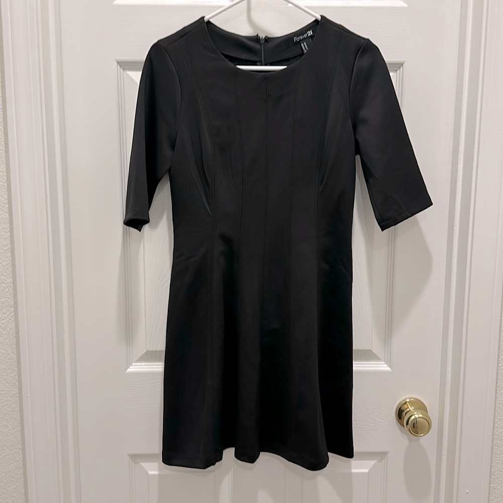 Black short sleep dress